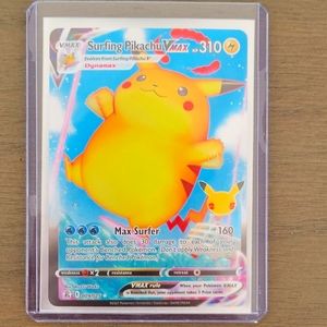 Surfing Pikachu VMAX